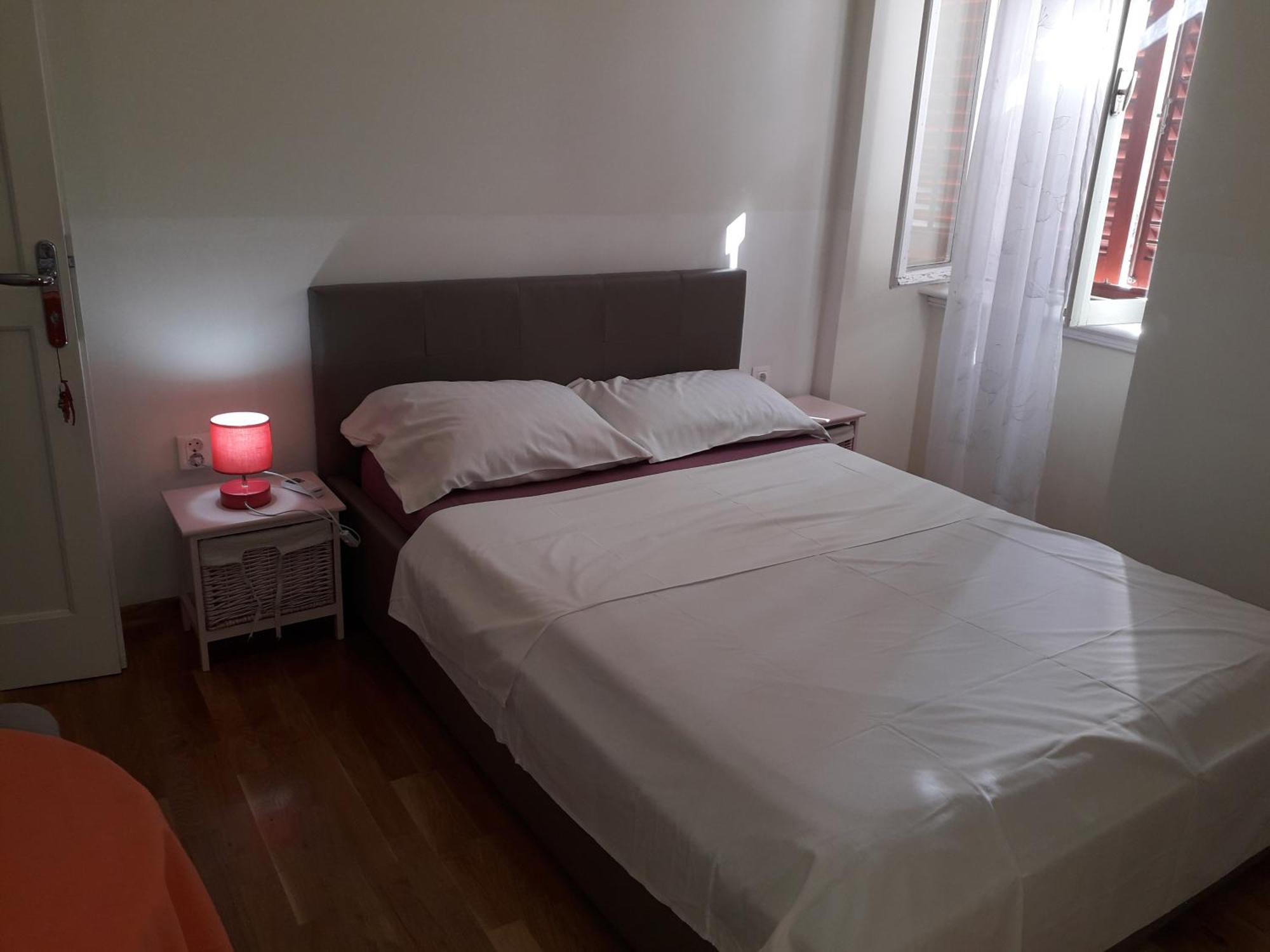Studio On Main Pedestrian Street Apartment Pula Bagian luar foto